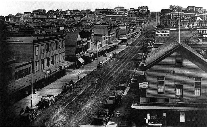 2nd Street rolling up a hill